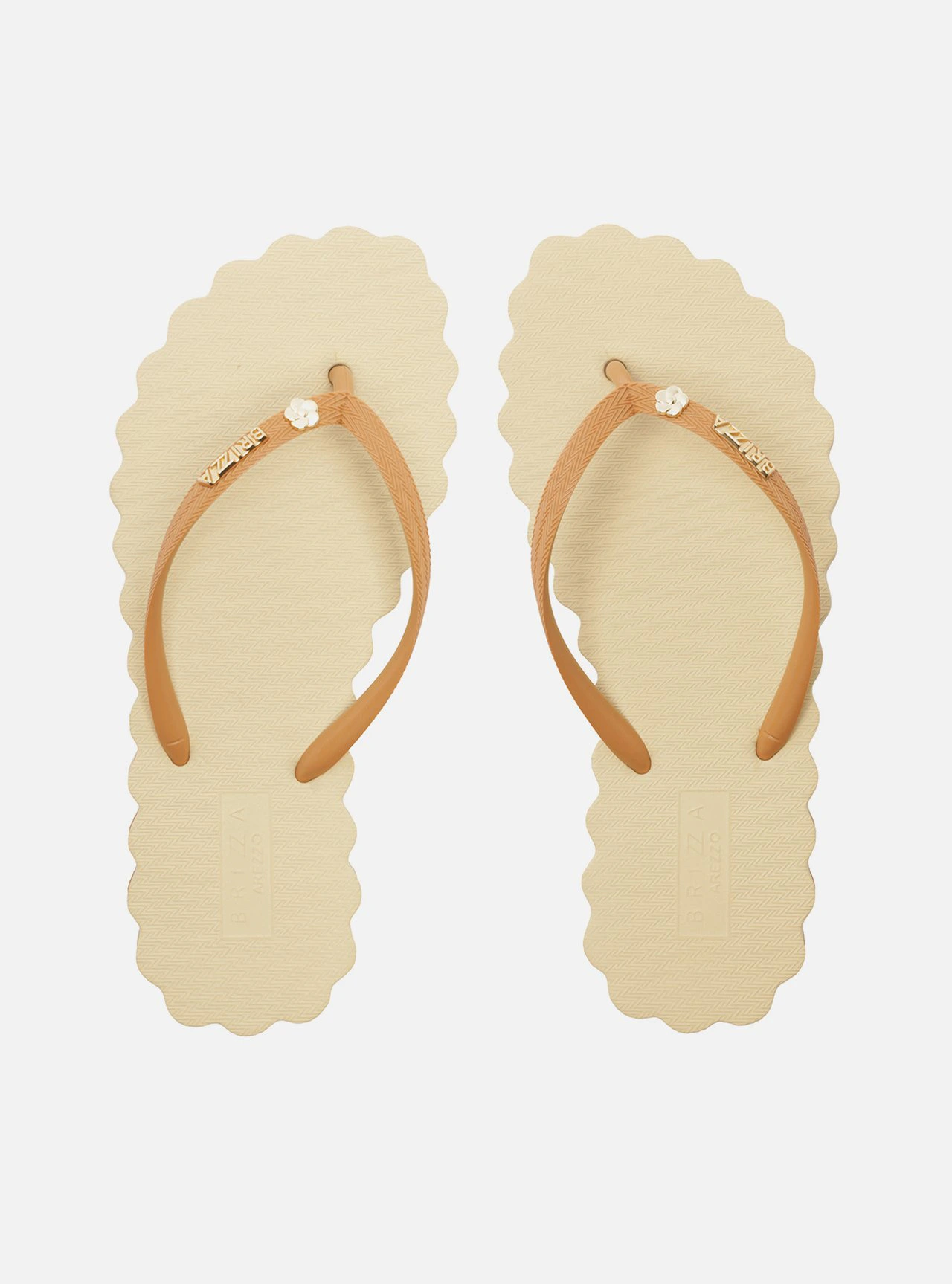 Chinelo de Dedo Marrom Flatform Metais Brizza