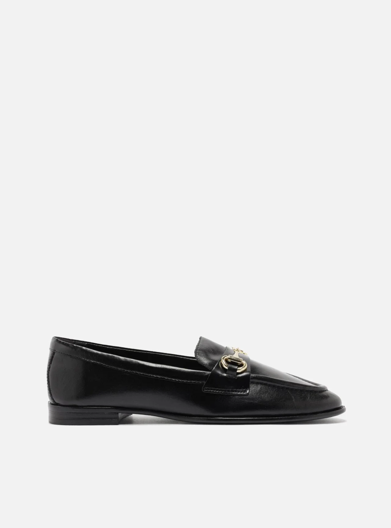 Mocassim Preto Couro Bico Fino Bridão