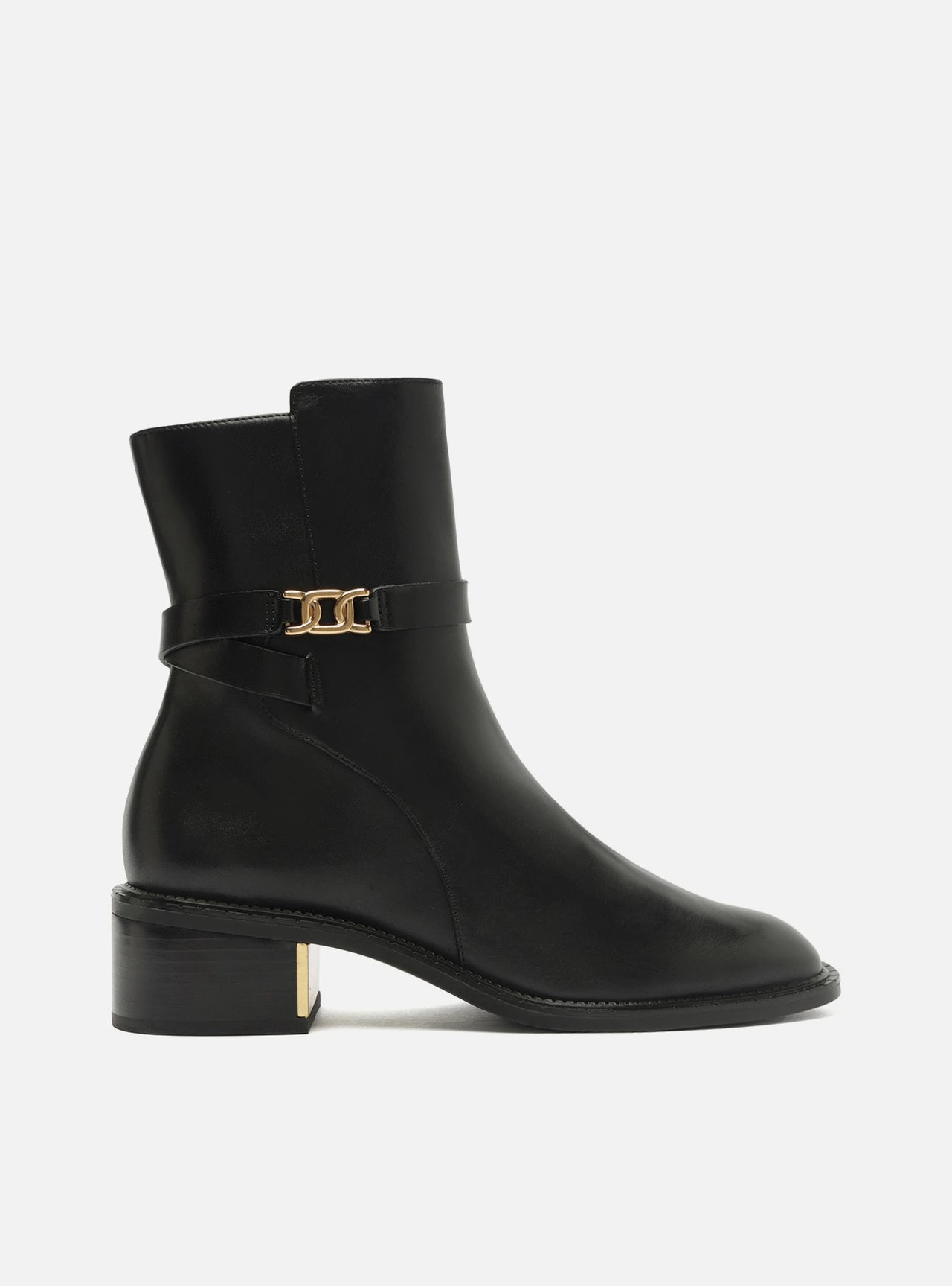 Bota Preta Couro Cano Curto Tira Metal