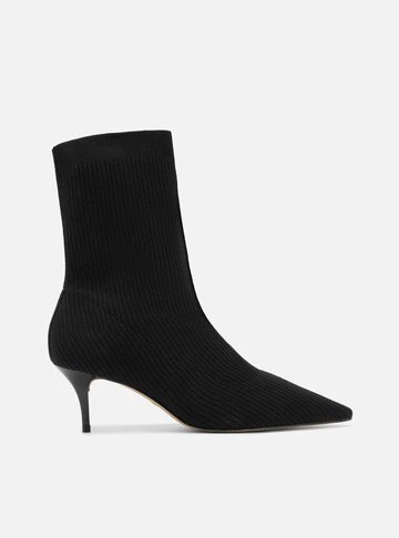 Bota Preta Cano Curto Salto Baixo