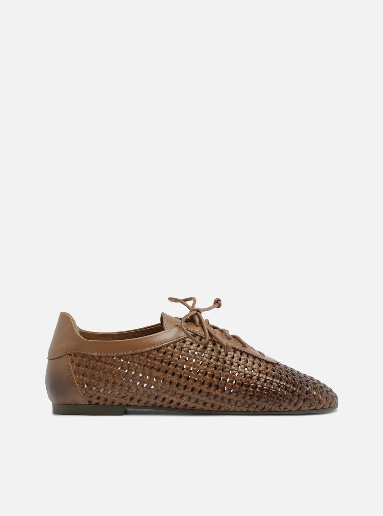 Mocassim Marrom Bico Redondo Tressê