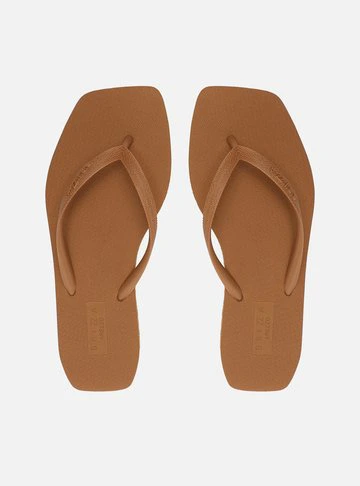 Chinelo de Dedo Marrom Básico Square Brizza