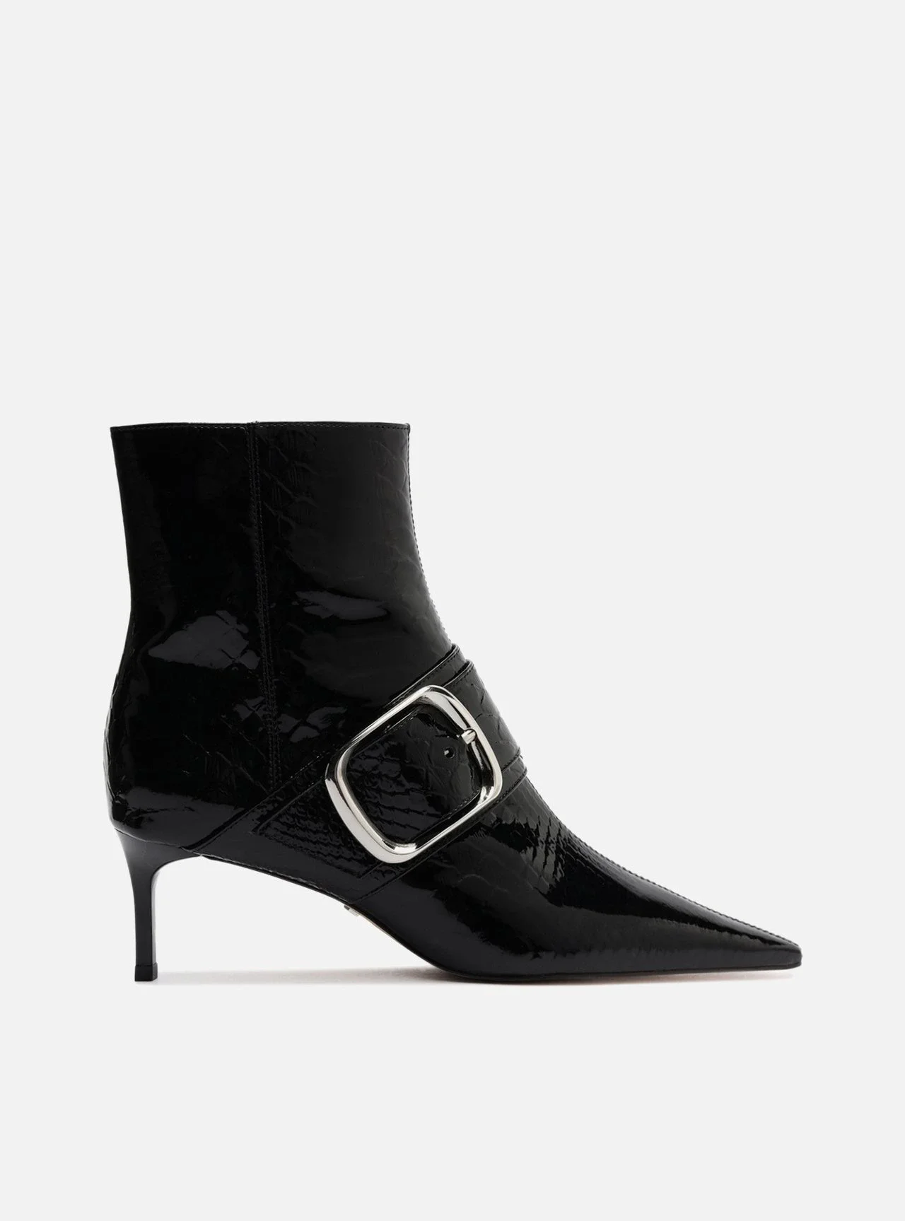 Bota Preto Verniz Cano Curto Salto Fino