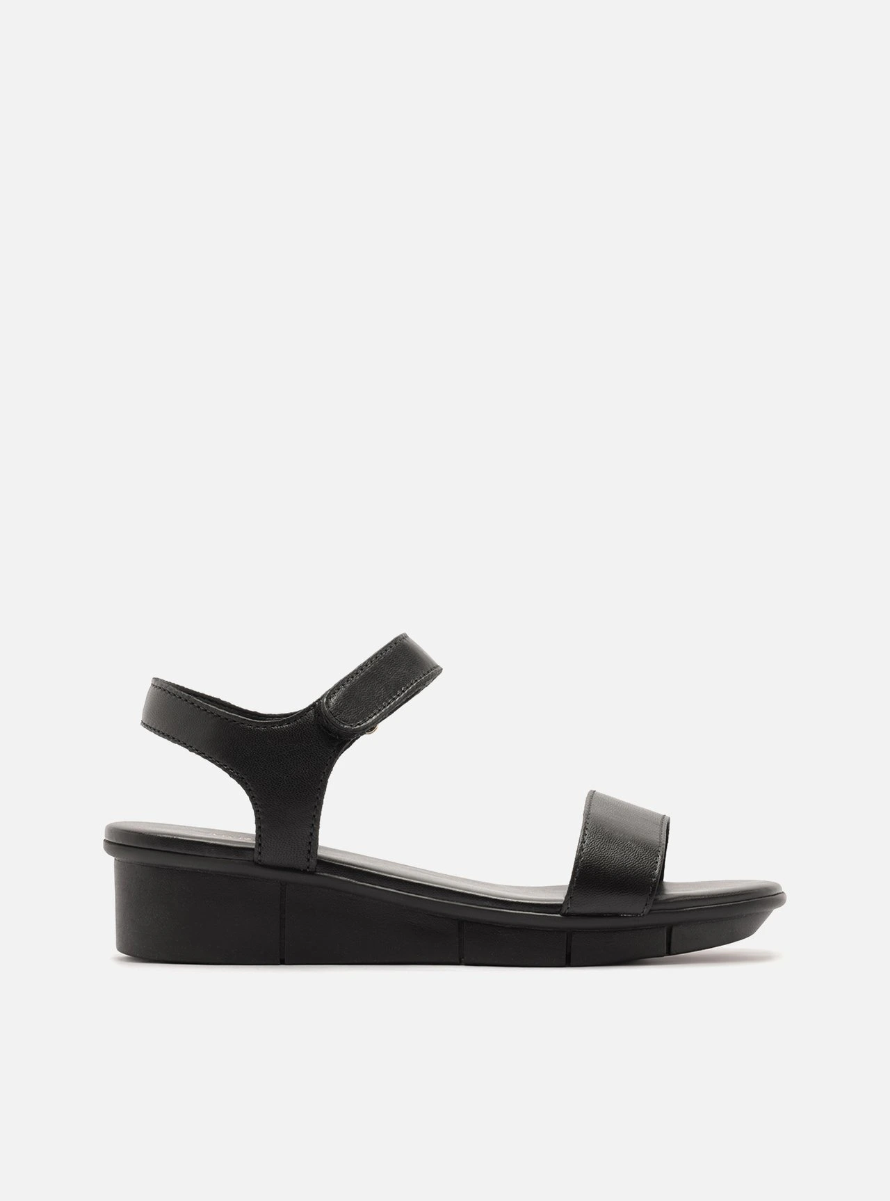 Sandália Preta Couro Flatform Comfort