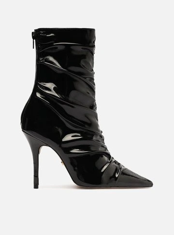 Bota Preto Verniz Cano Curto Salto Fino