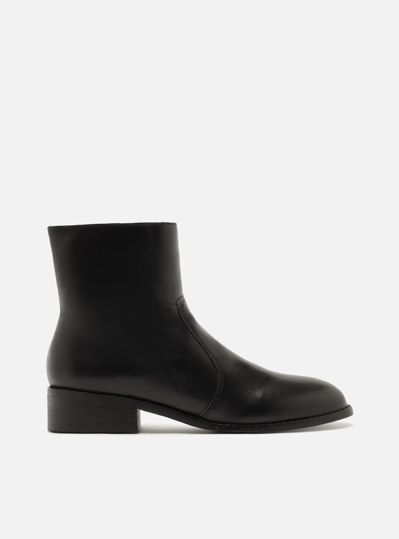 Bota Preta Couro Cano Curto Salto Bloco