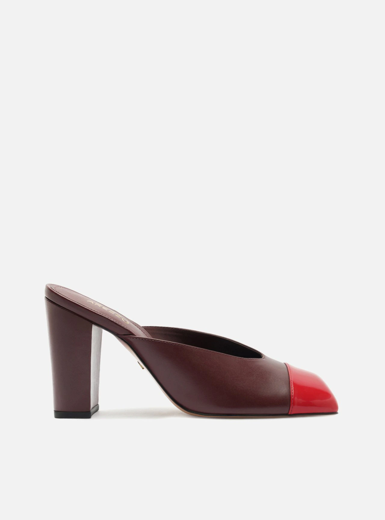 Mule Margot Bordô Salto Bloco Cap Toe Vermelho