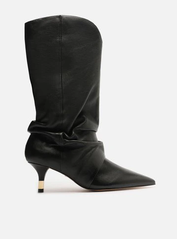 Bota Preta Couro Cano Médio Salto Fino Slouch