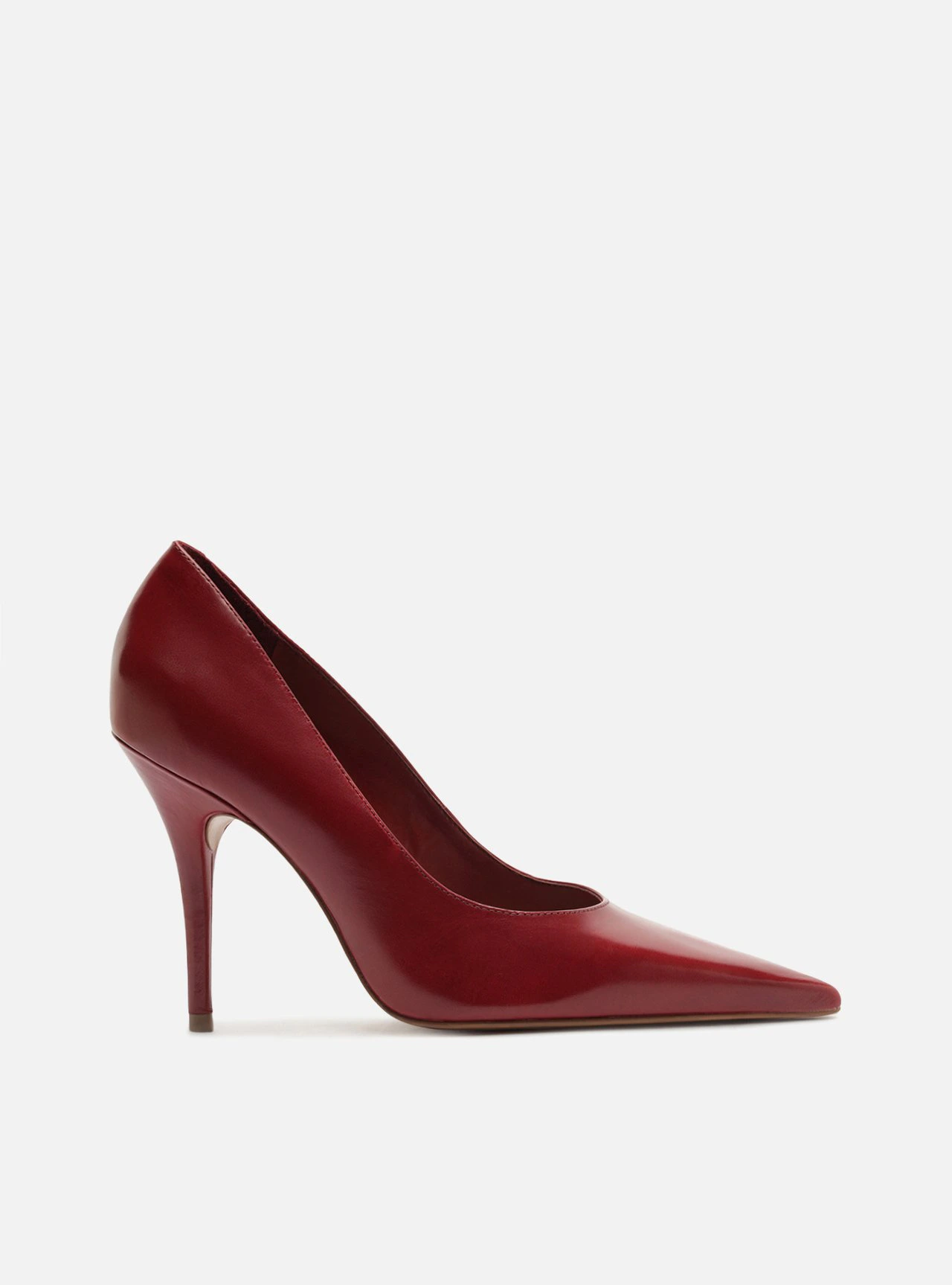 Scarpin Vermelho Couro Salto Fino