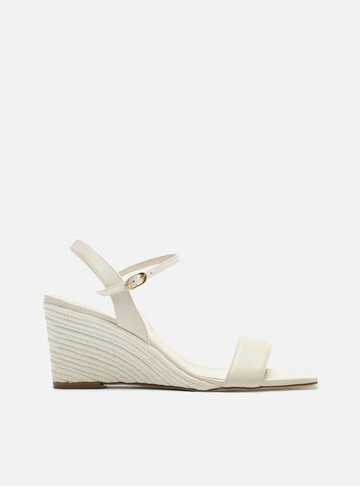 Sandália Off-White Couro Salto Anabela Corda