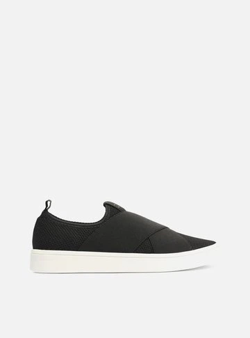 Tênis Slip On Preto Tecido Elásticos