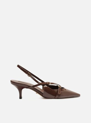 Scarpin Marrom Couro Kitten Slingback
