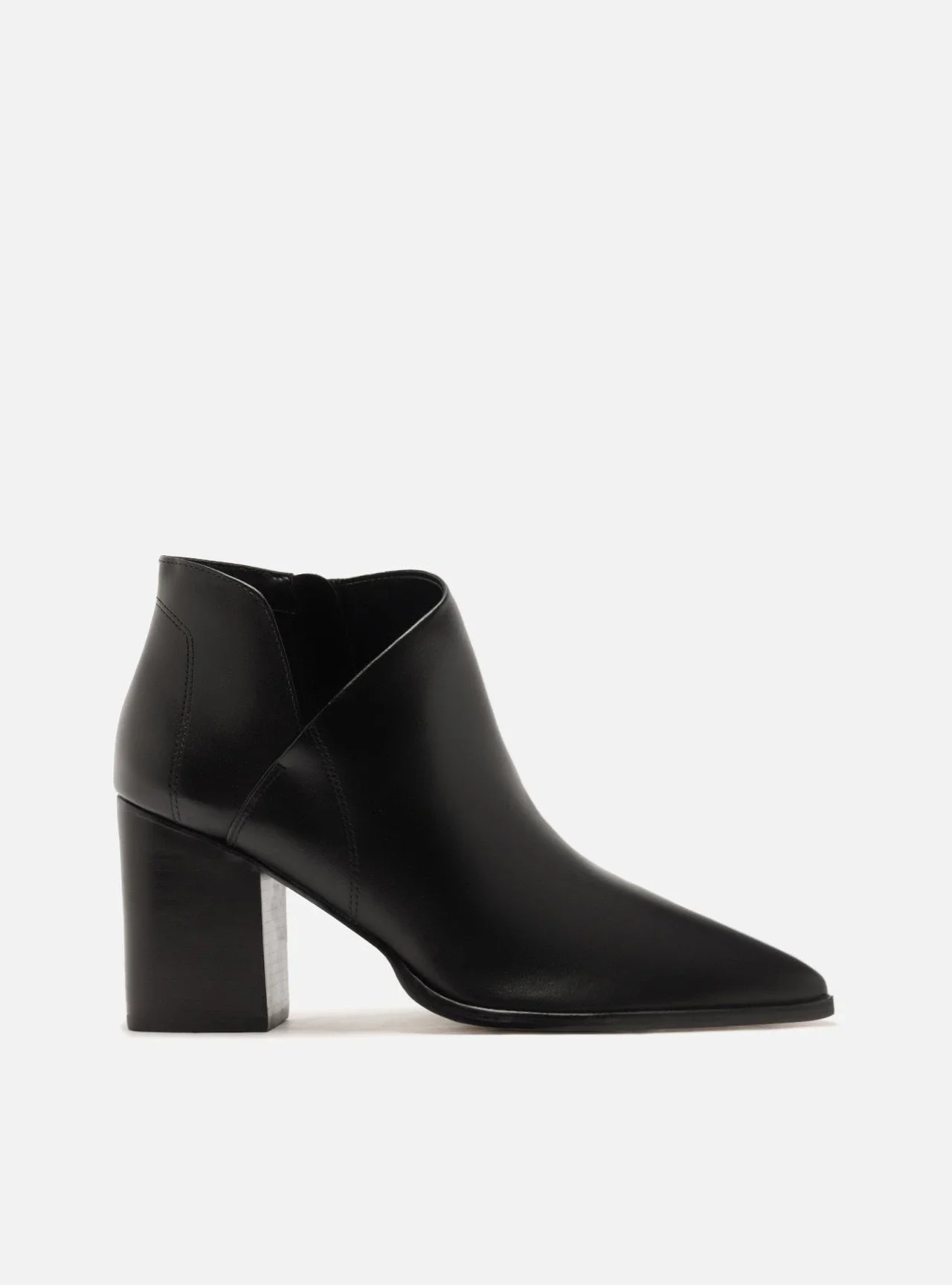 Bota Preta Couro Cano Curto Bloco