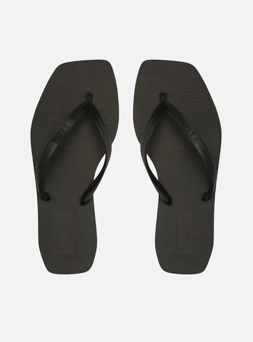 Chinelo de Dedo Preto Básico Square Brizza