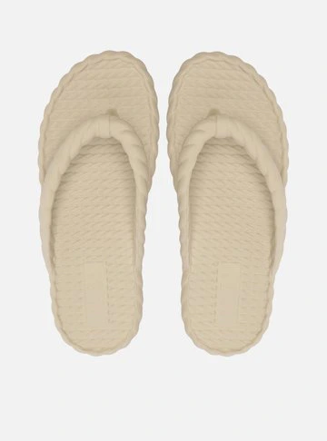 Chinelo de Dedo Off-White Marrocos Brizza