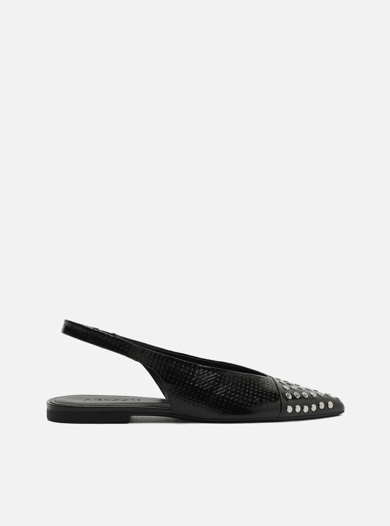 Sapatilha Preta Couro Bico Fino Metais Slingback