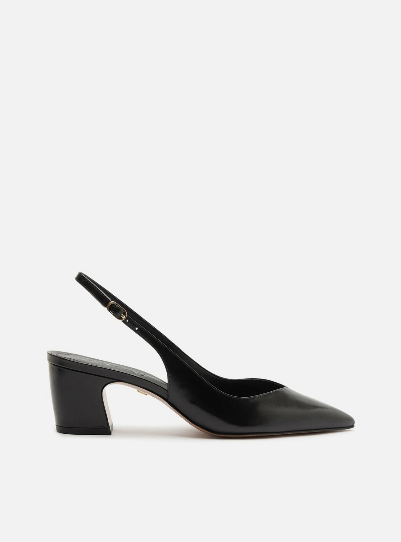 Scarpin Preto Couro Salto Médio Bloco Slingback
