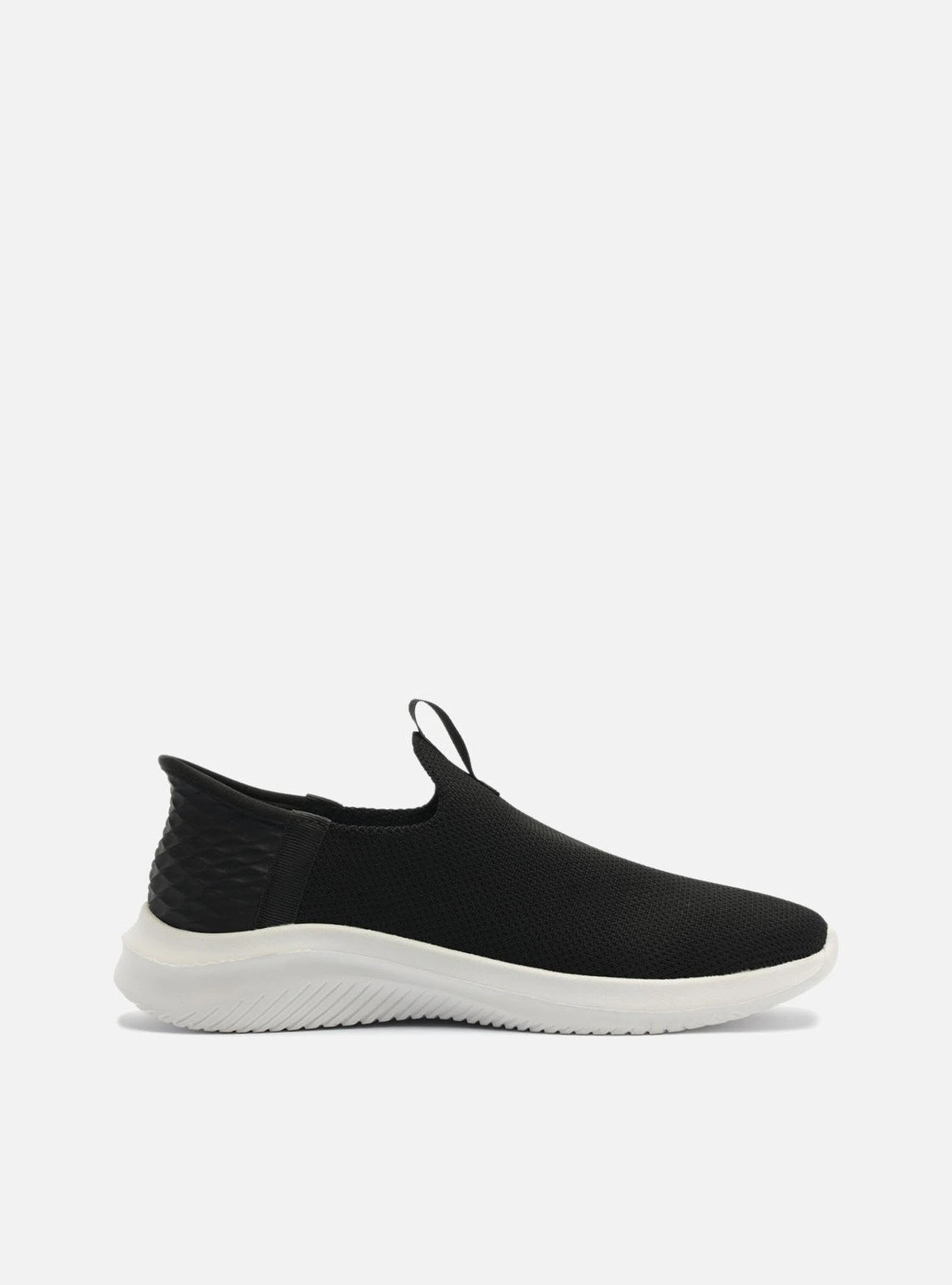 Tênis Preto Solado Esportivo Slip On