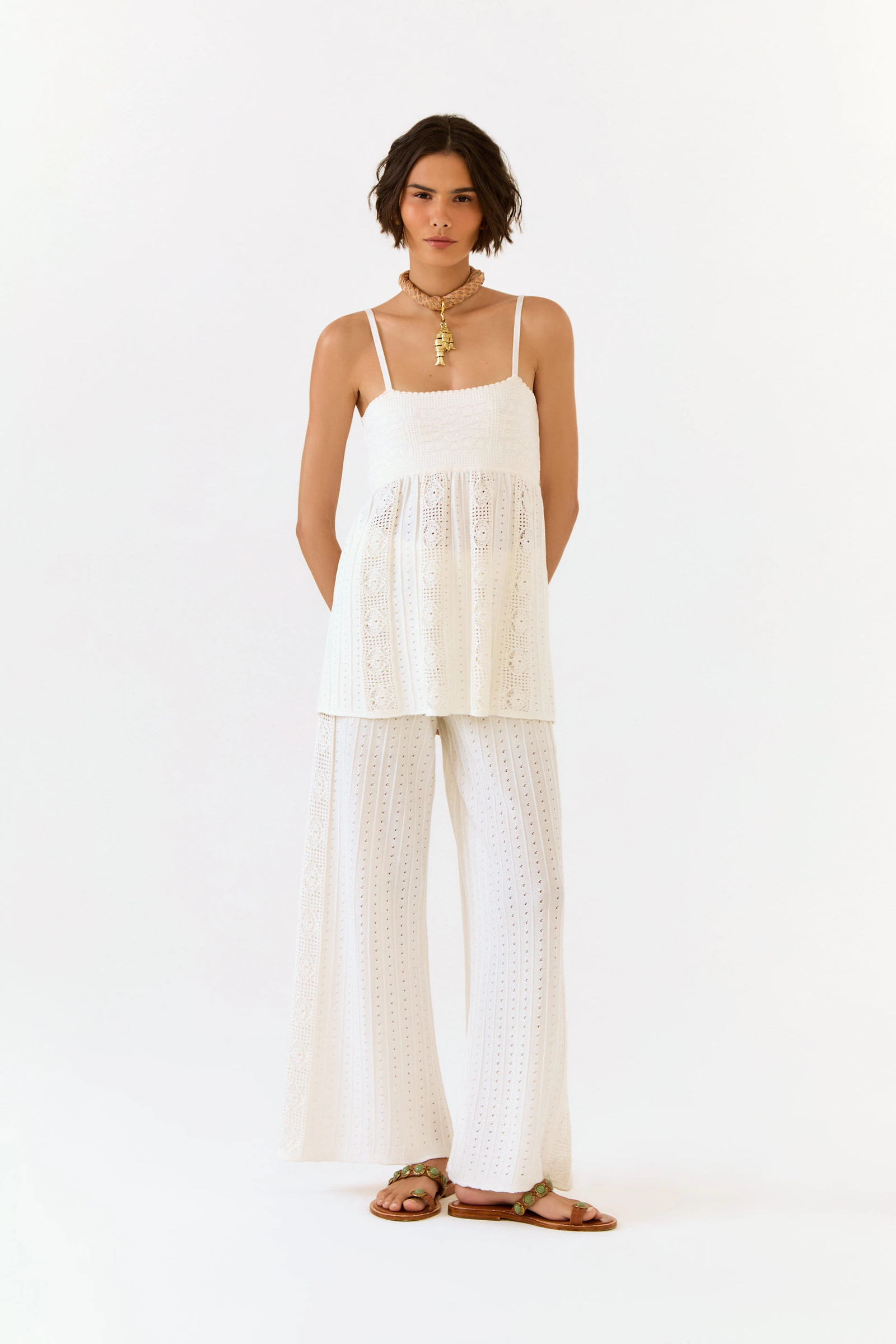 Calça Tricot Detalhe Croche Lateral