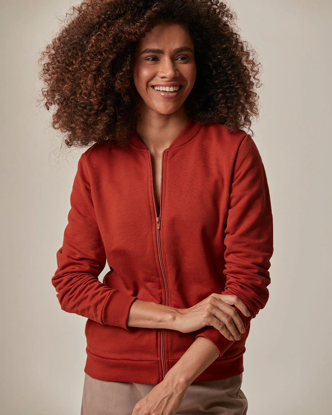 Jaqueta Básica Feminina Bolso Lateral Em Moletom Flanelado