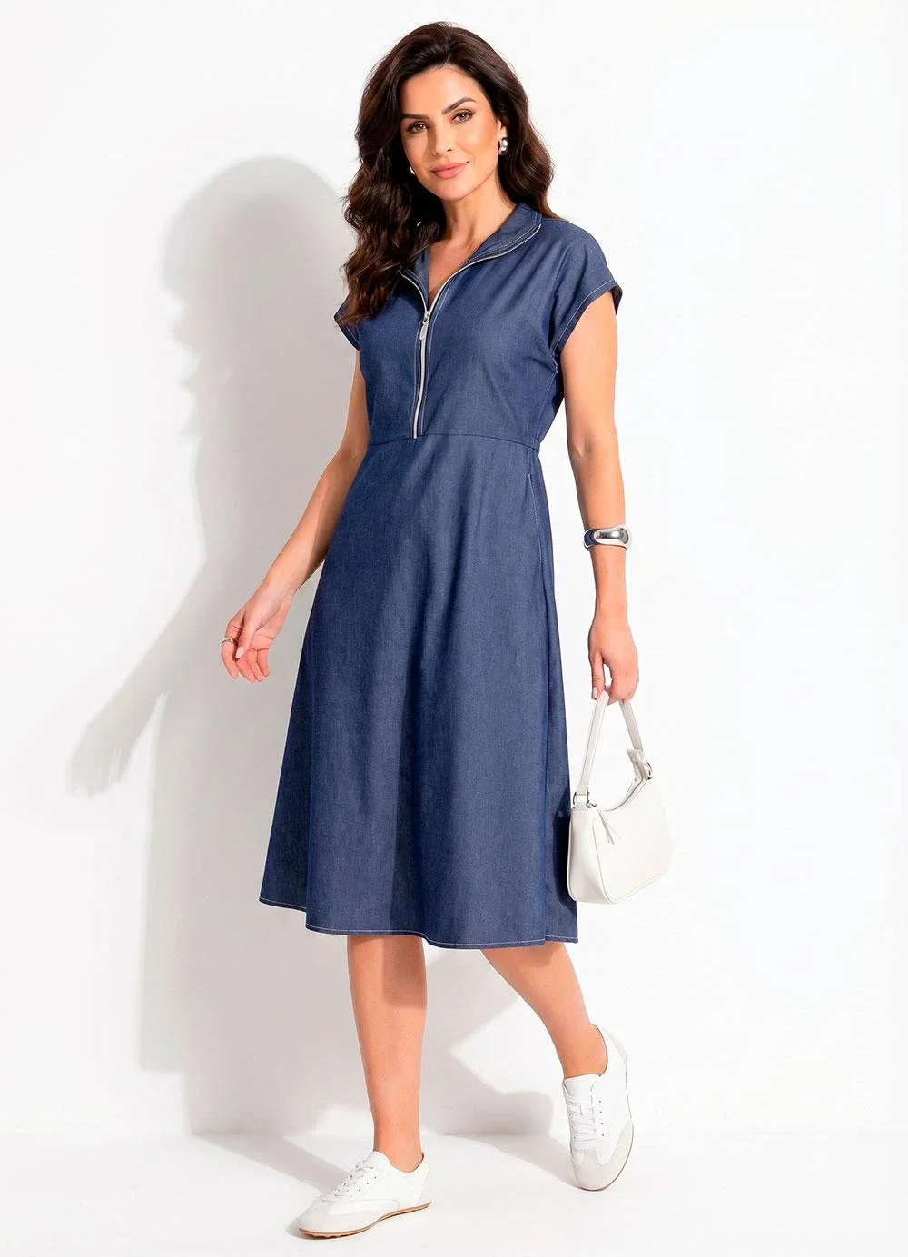 Quintess - Vestido Azul Escuro em Jeans