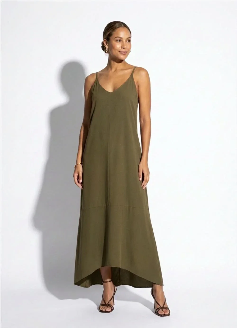 Marialícia - Vestido Feminino Longo com Bolsos Verde