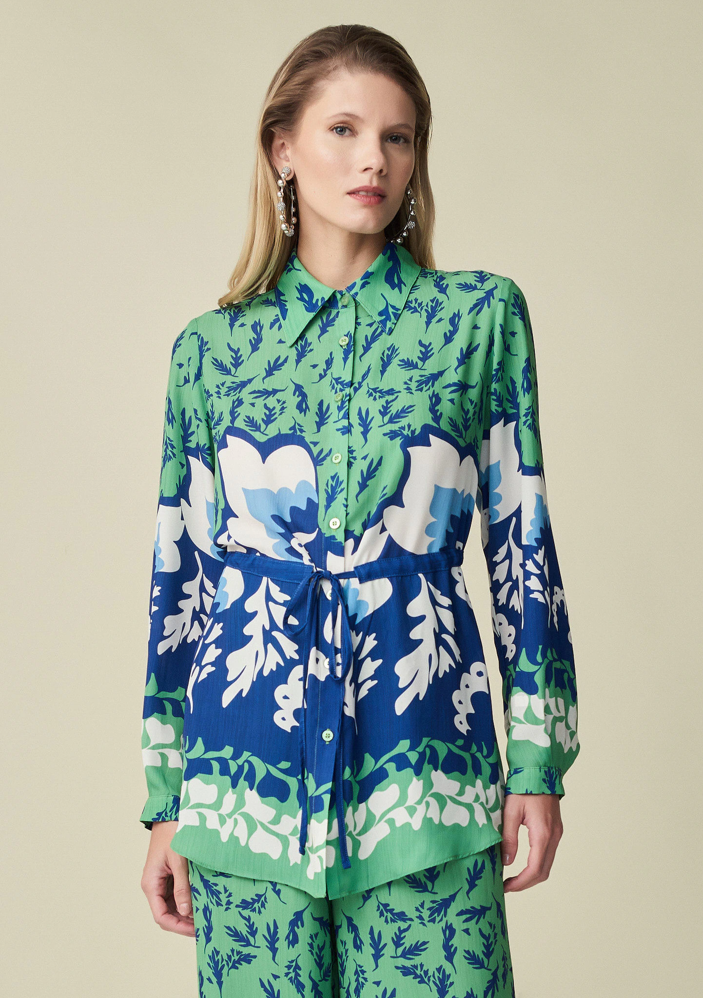 Camisa Maria.Valentina Manga Longa Com Amarração Verde