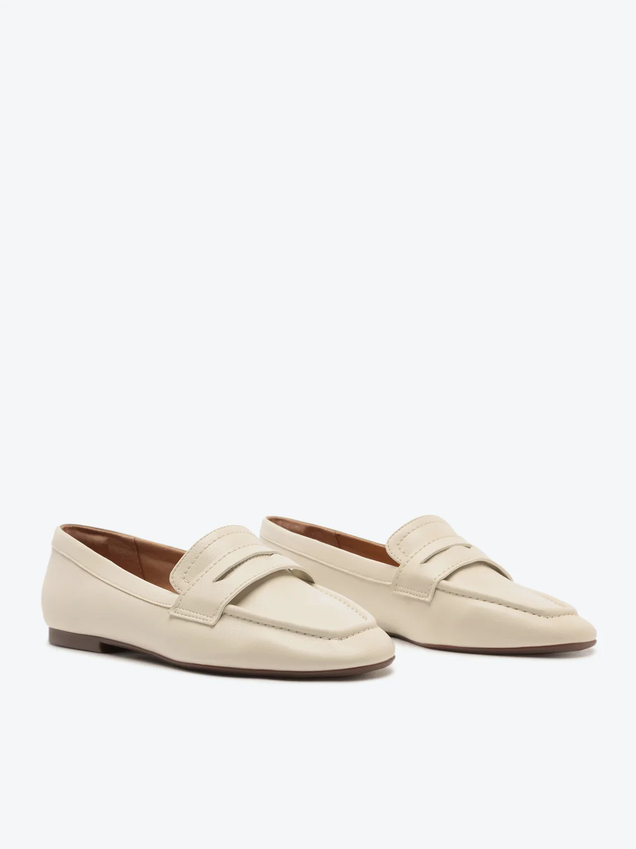 Mocassim Madri Bico Quadrado Branco