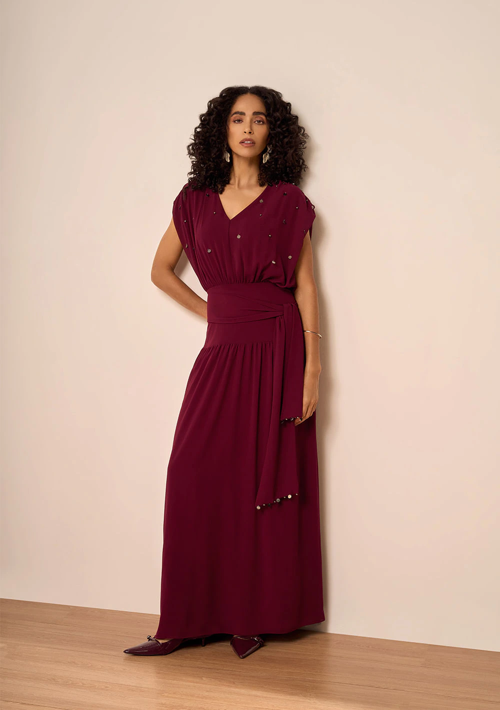 Vestido Longo Manga Curta Camélia Bordo