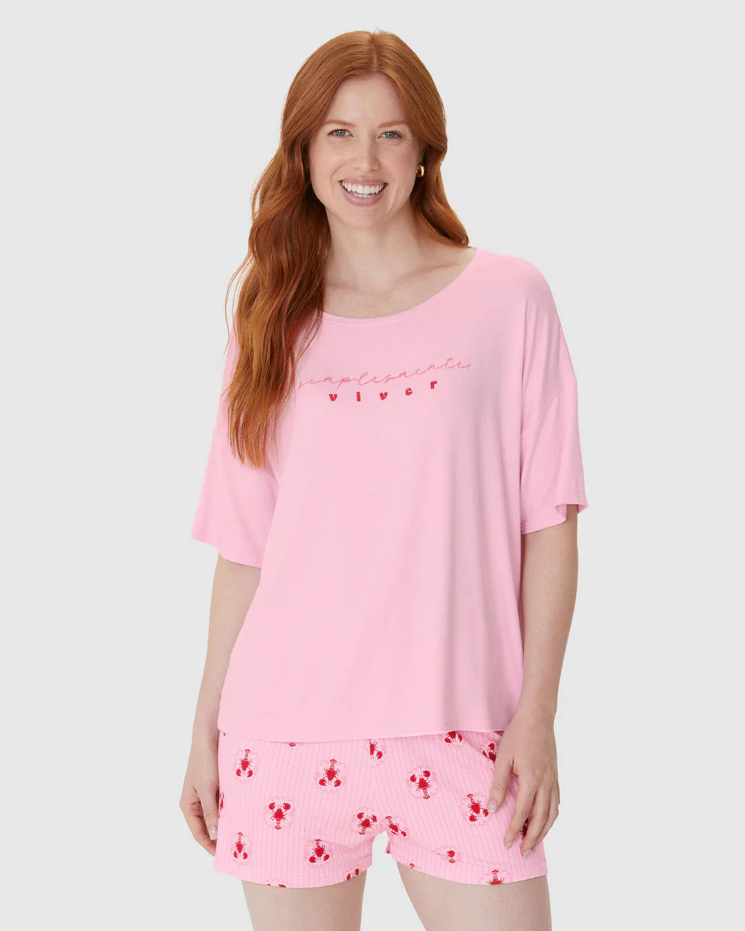 Pijama Curto Feminino Blusa Box Estampa Lettering Em Viscose Stretch