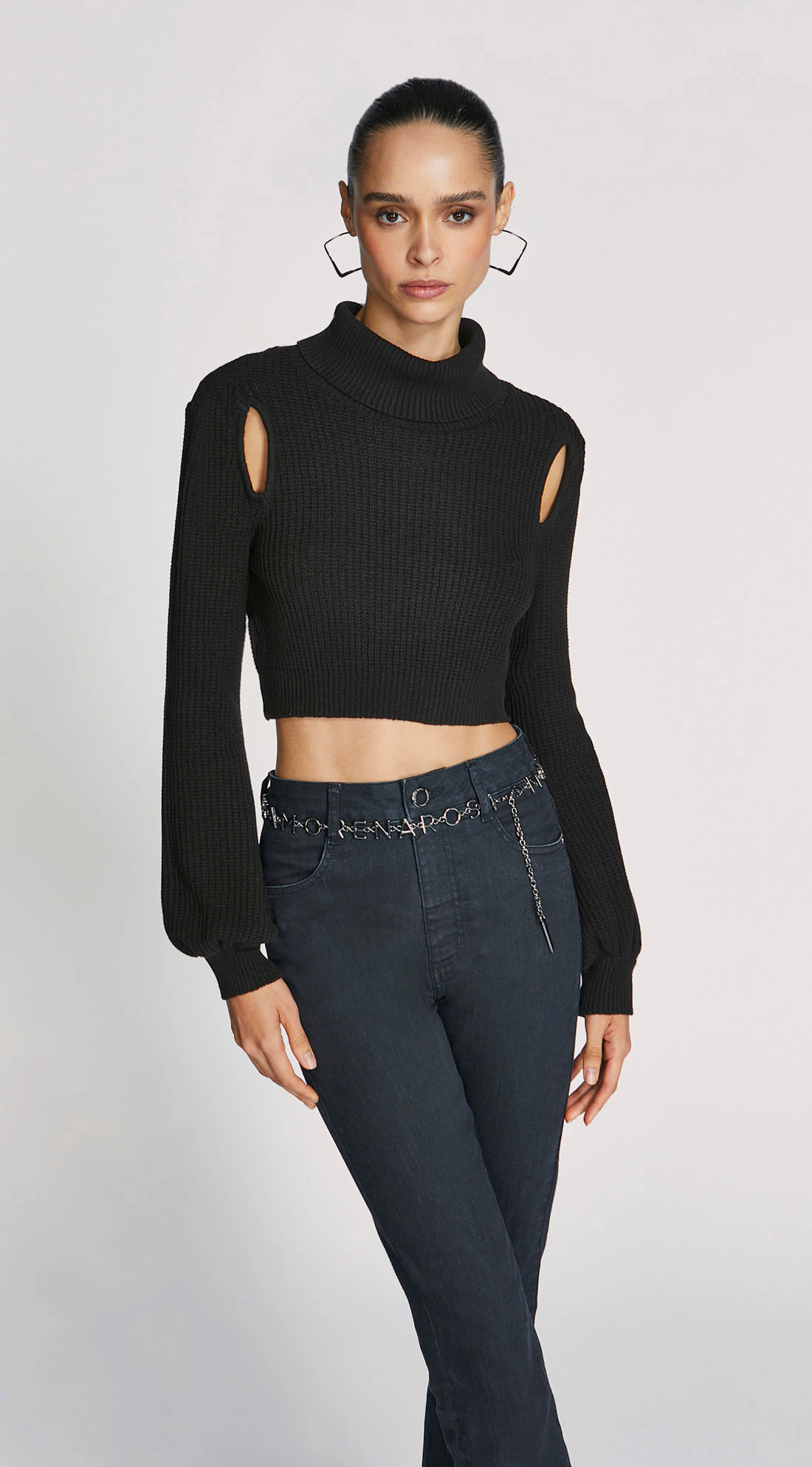 Blusa Morena Rosa Gola Alta Manga Longa Abertura Lateral Preto