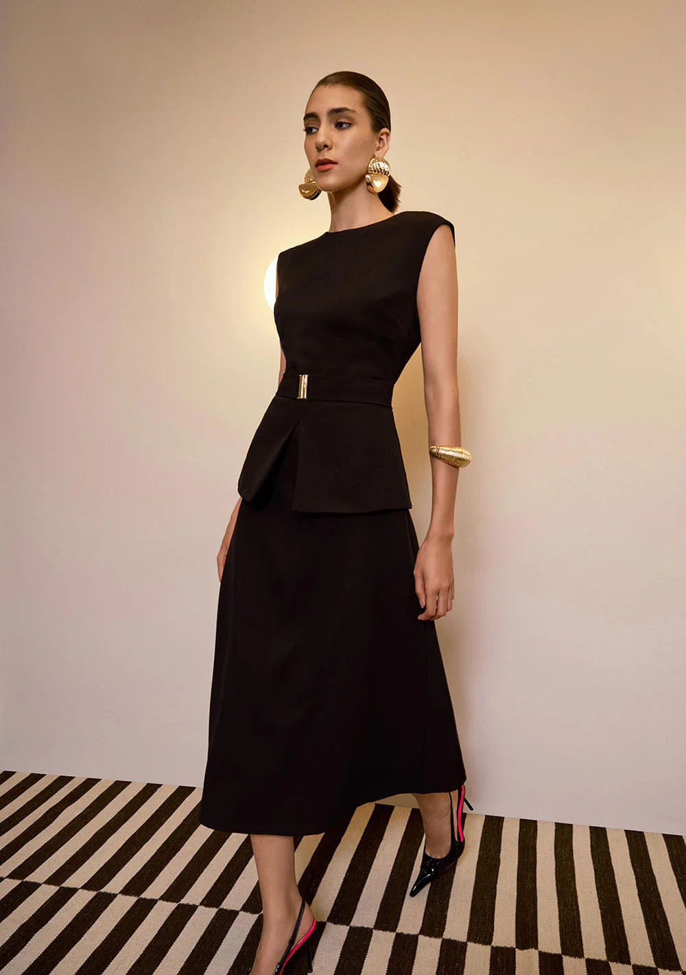 Vestido Midi Ajustado Profilo Preto