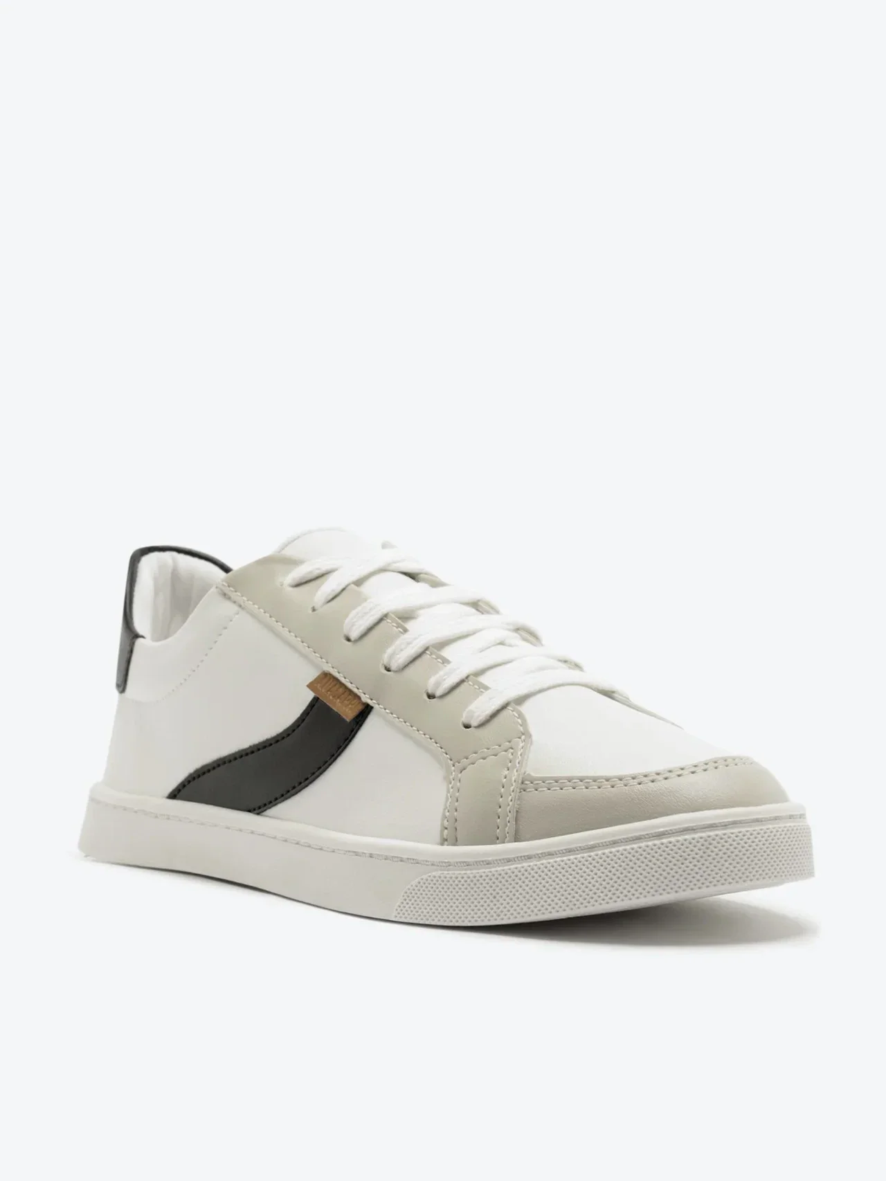 Tênis Faixa Lateral Branco e Preto