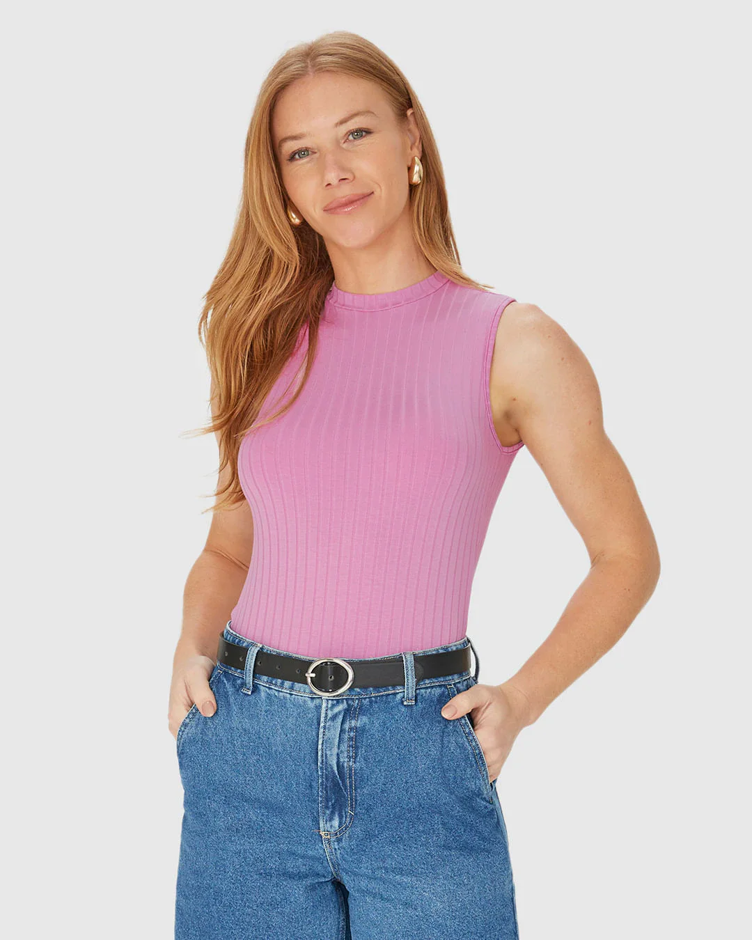 Regata Básica Feminina Gola Alta Em Canelado De Viscose