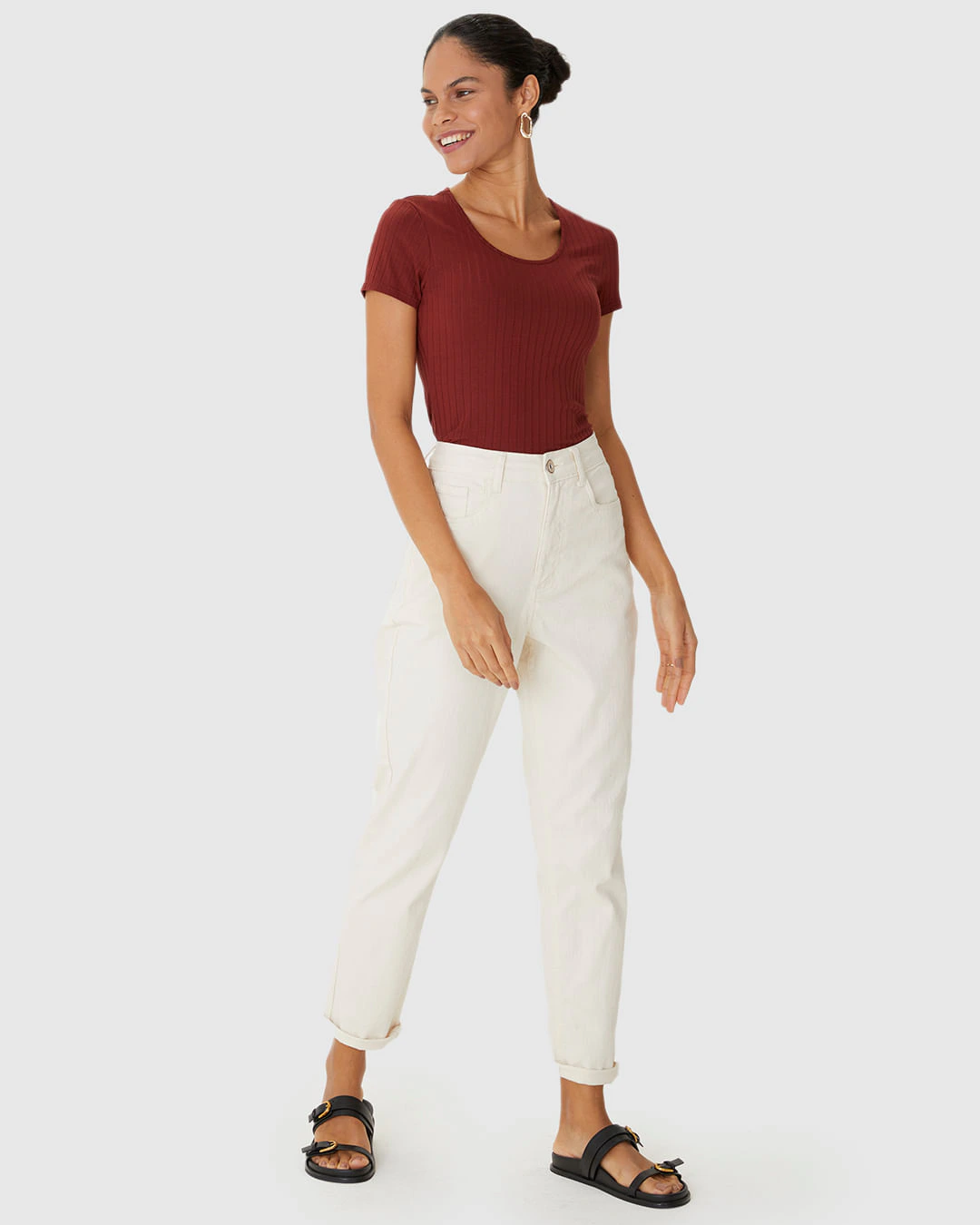 Blusa Básica Feminina Manga Curta Em Canelado De Viscose