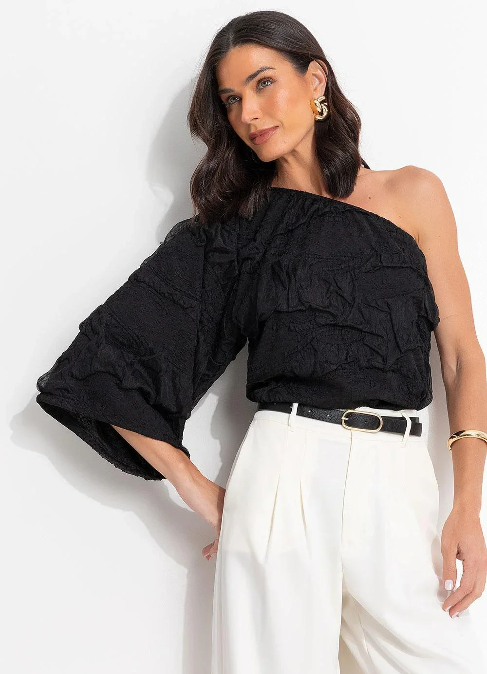 Quintess - Blusa Preta em Malha Buble