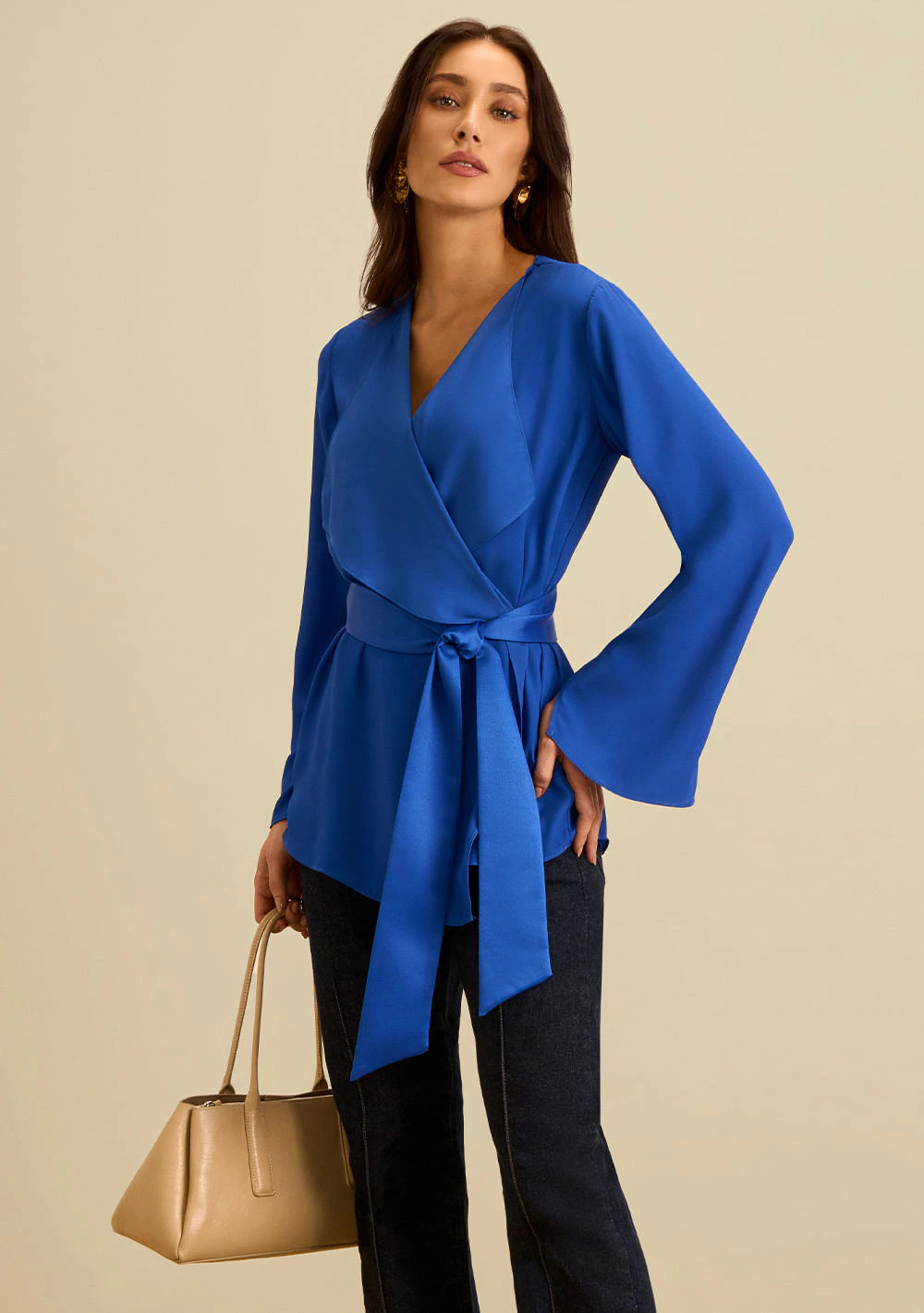 Blusa Maria.Valentina Solta Decote Transpassado Manga Longa Alongada Azul