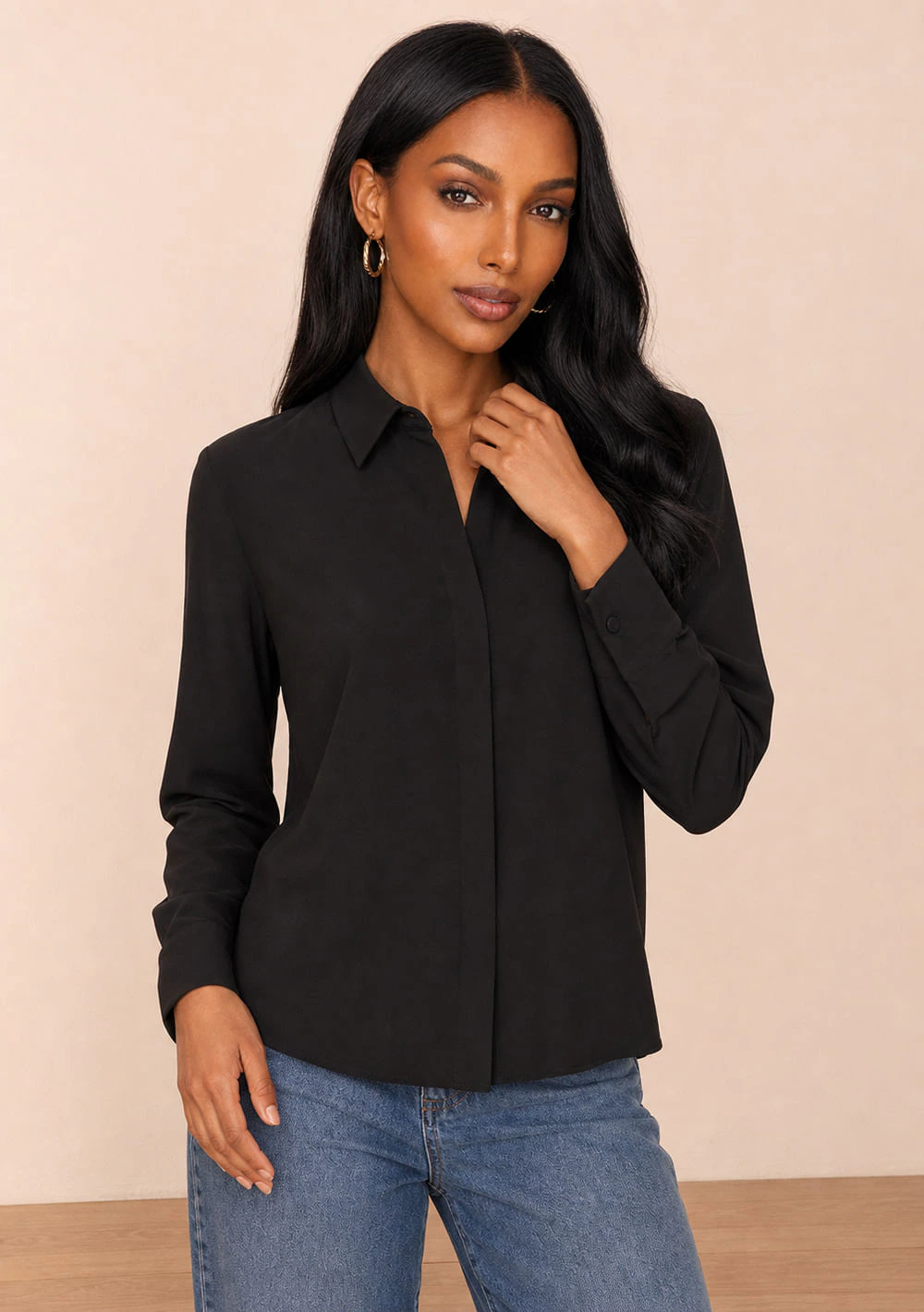 Camisa Maria.Valentina Solta Gola Tradicional Manga Longa Padrão Preto
