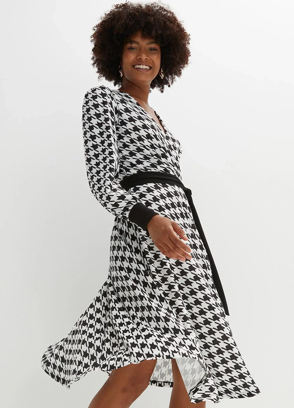 bonprix - Vestido Pied de Poule P&B em Malha Fria