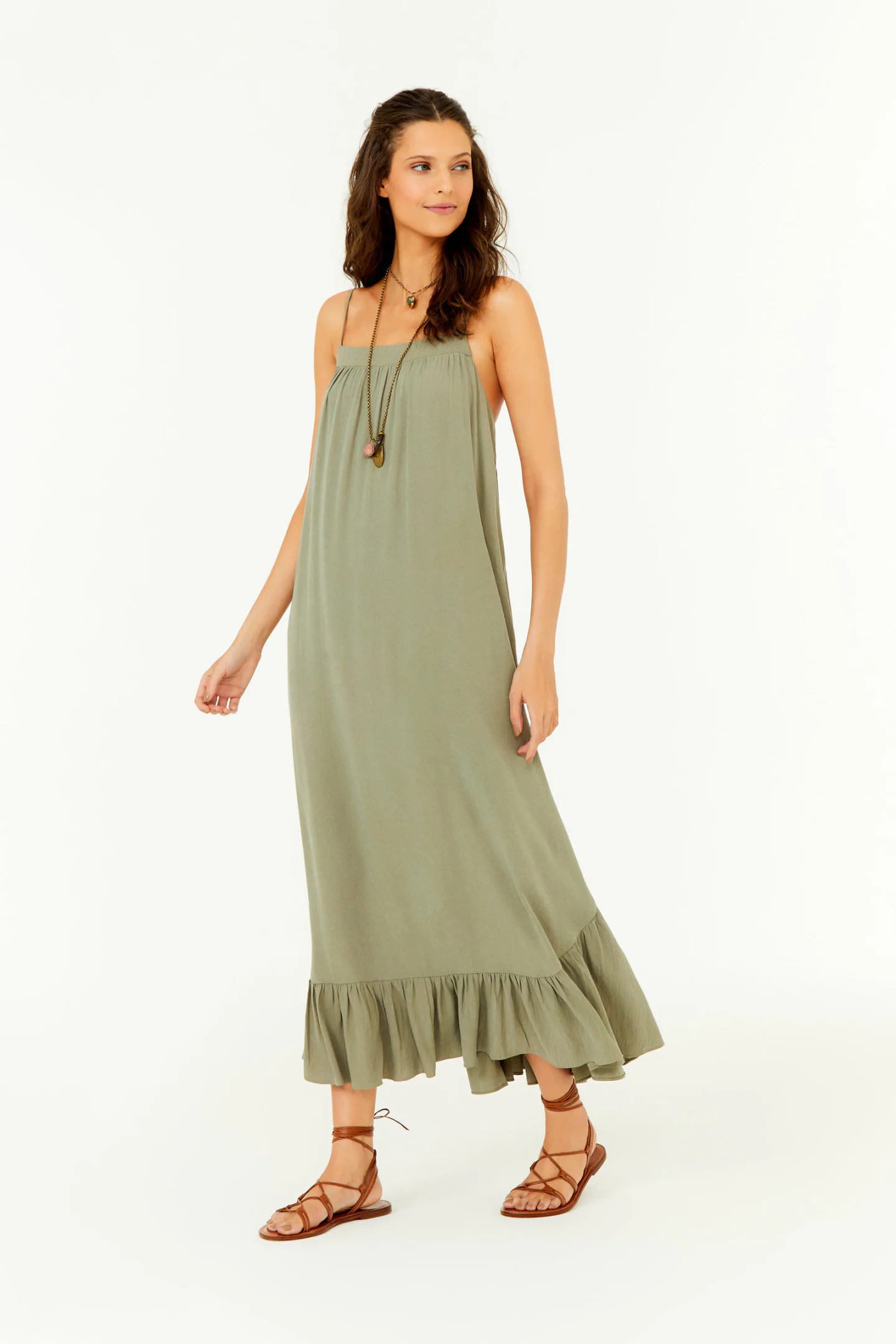 Vestido Midi Babados