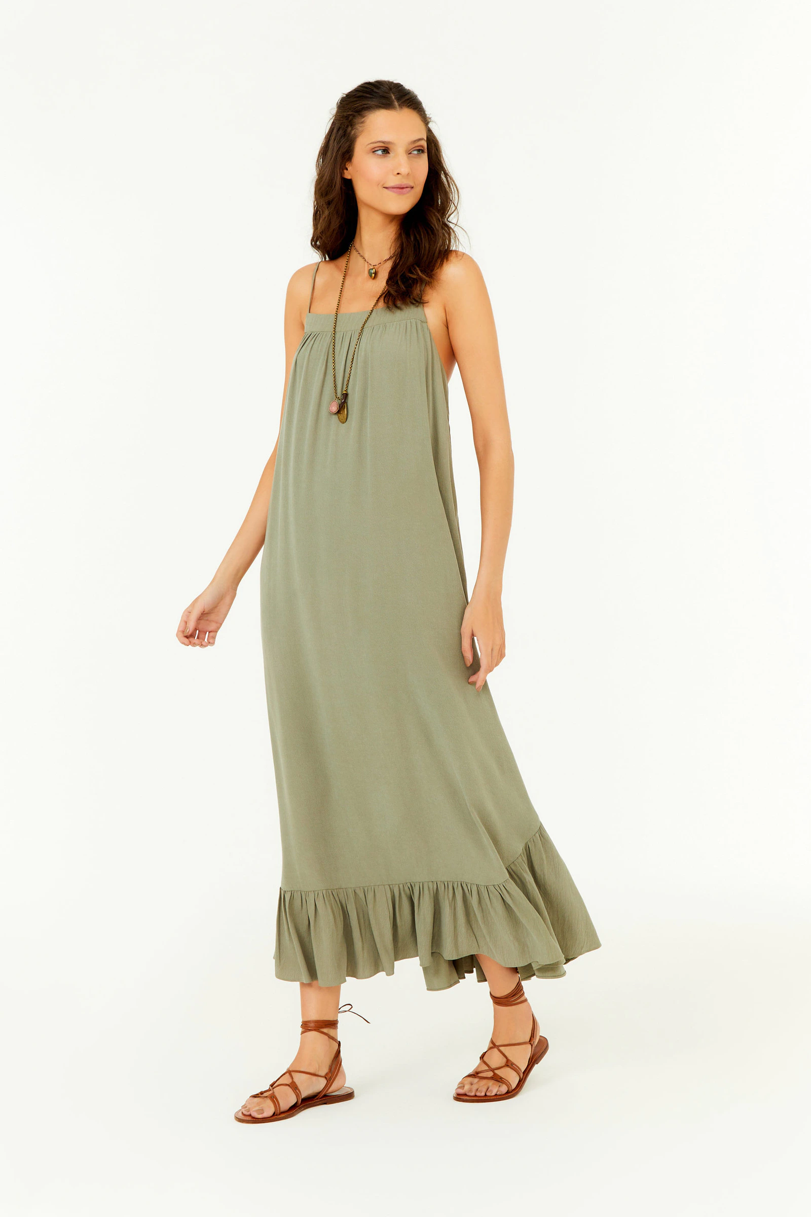 Vestido Midi Babados