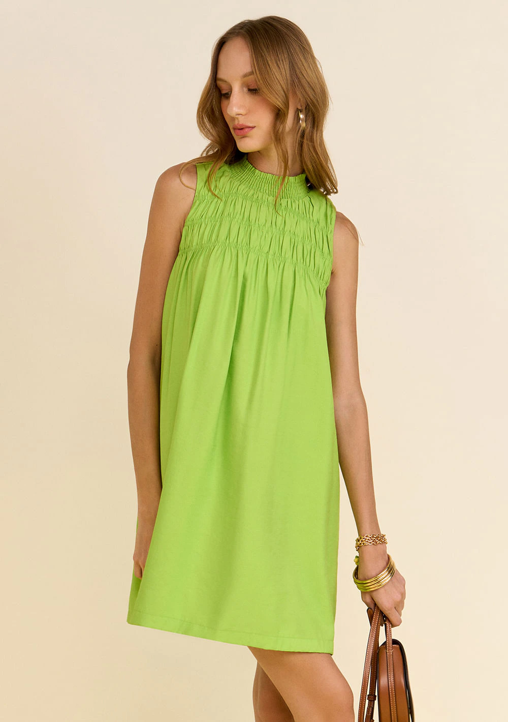 Vestido Zinco Solto Gola Alta Sem Manga Curto Verde