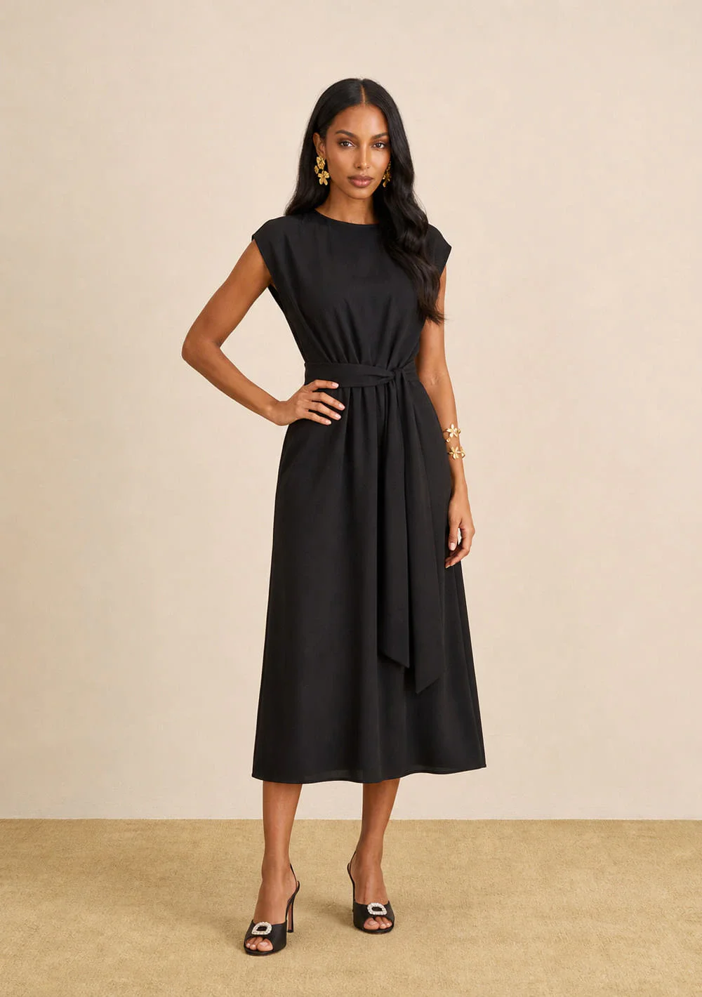 Vestido Maria.Valentina Solto Decote Canoa Sem Manga Midi Preto