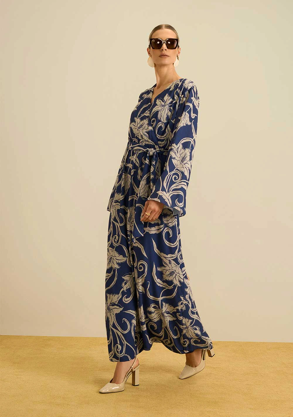 Vestido Maria.Valentina Solto Decote Transpassado Manga Longa Longo Azul