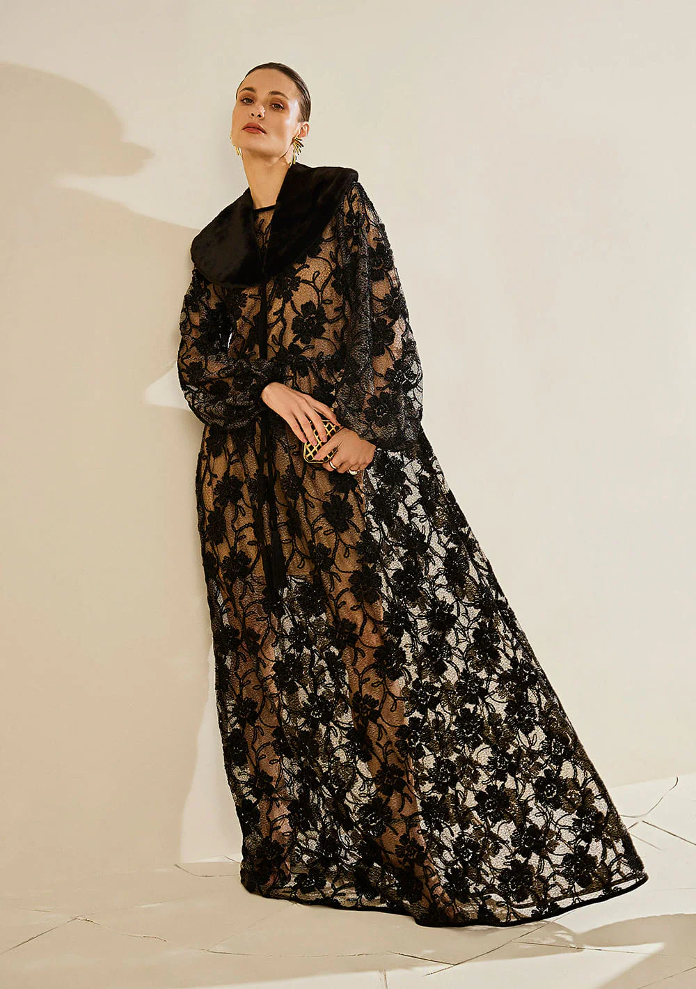 Vestido Solto Decote Careca Manga Longa Longo Preto