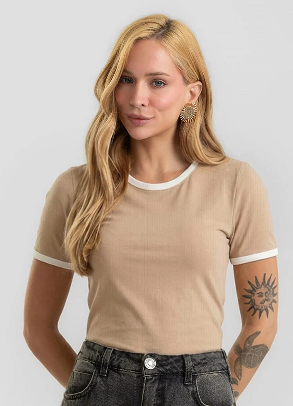 Dianna - Blusa Feminina em Ribana Canelada Bege