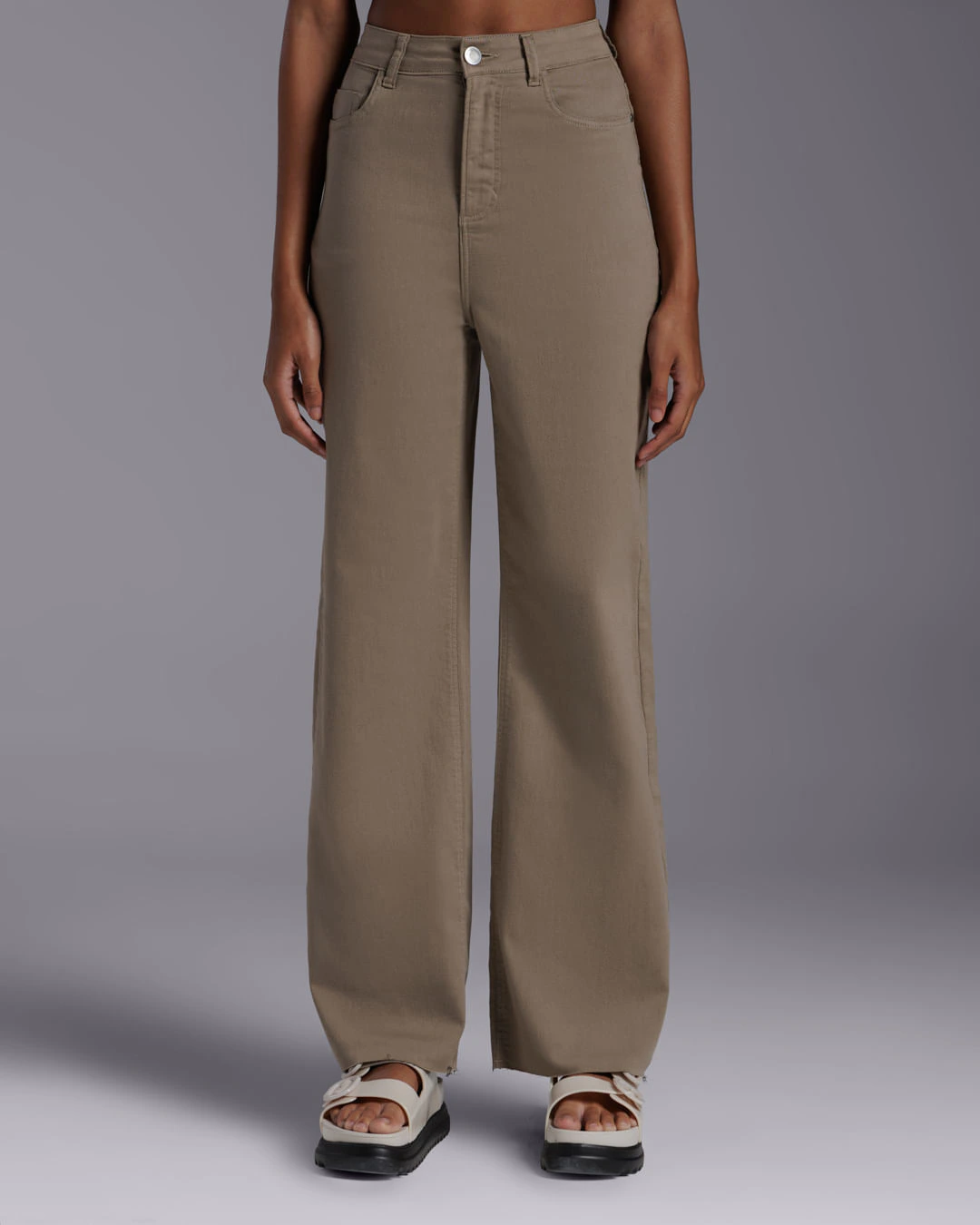 Calça Wide Tech Flex Feminina - BASICAMENTE