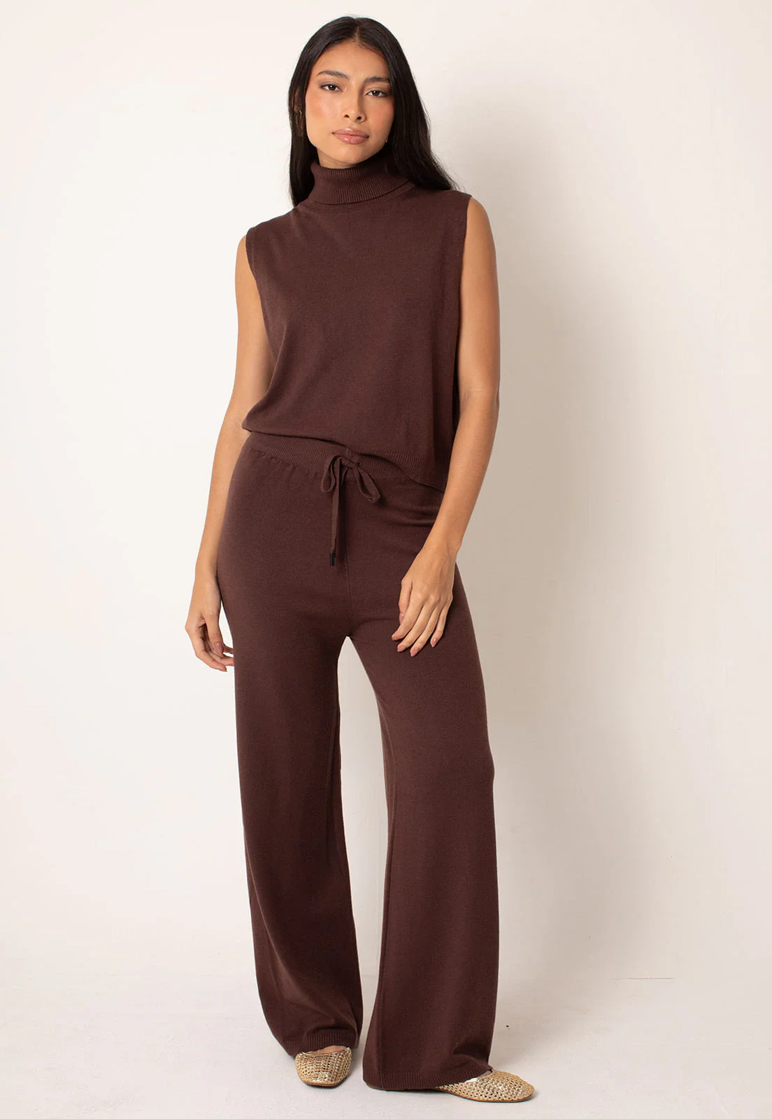 Conjunto Casual Blusa de Gola e Calça Pantalona