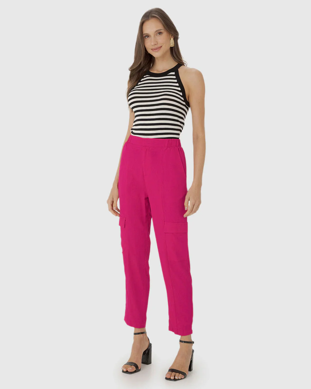 Calça Jogger Feminina Bolso Cargo Em Viscolinho