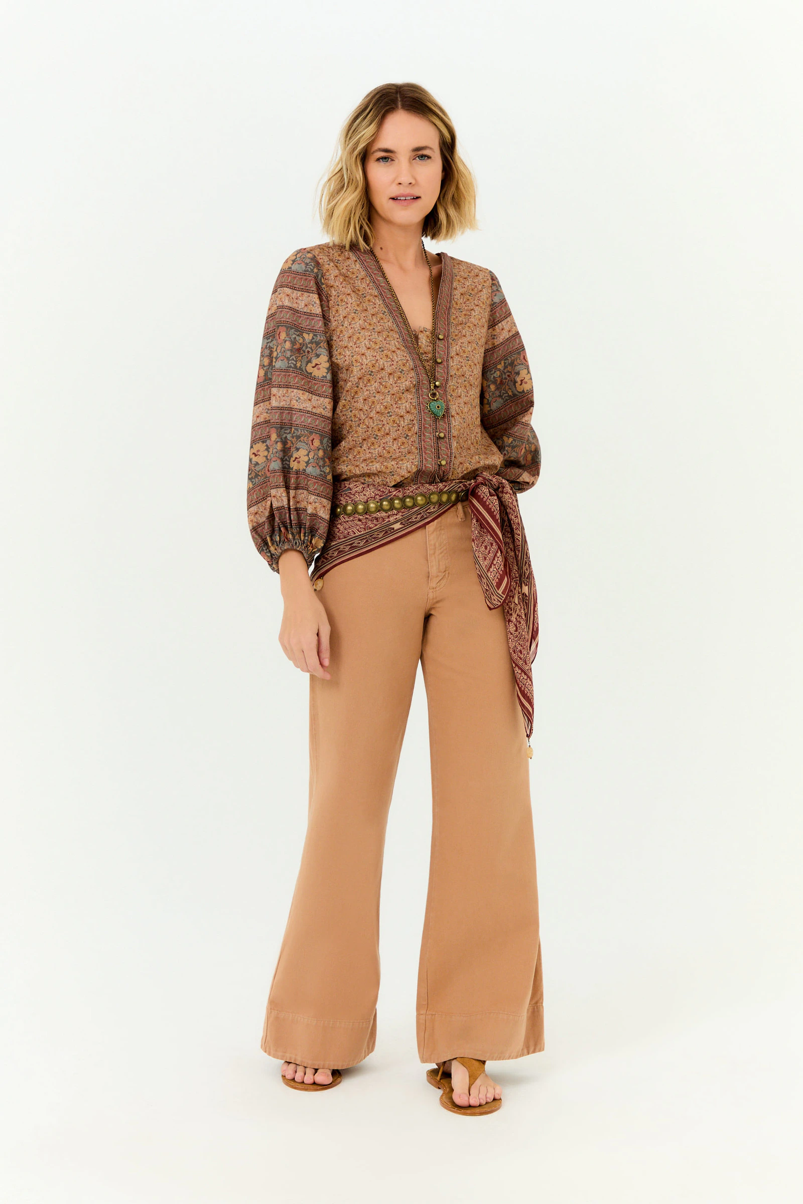 Calça Sarja Wide Bolsos Frente